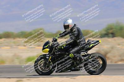 media/Oct-01-2023-SoCal Trackdays (Sun) [[4c570cc352]]/Turn 15 Inside (140pm)/